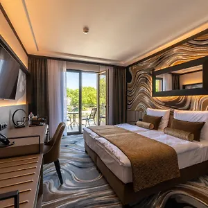 3* Hotel óbester