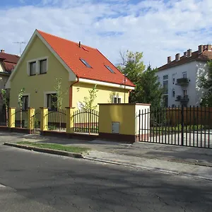  Apartament Poroszlay