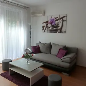 Rose Apartament