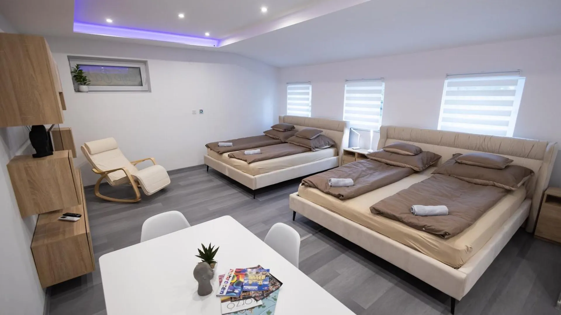아파트 Fonix Apartman Loft 데브레첸